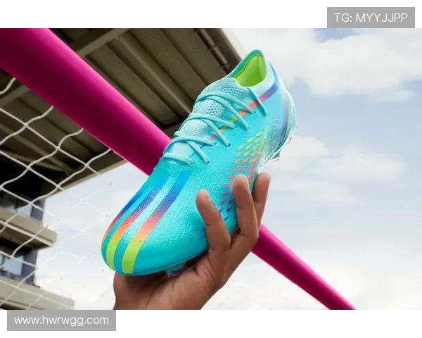 阿迪达斯世界杯足球鞋引领潮流专为顶级球员设计的运动装备 阿迪达斯世界杯足球鞋引领潮流专为顶级球员设计的运动装备