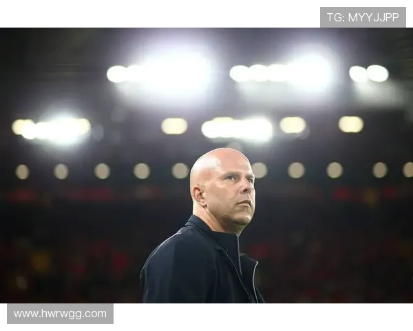 哈曼表示斯洛特不必仅靠欧冠冠军才能保住红军主帅位置 哈曼表示斯洛特不必仅靠欧冠冠军才能保住红军主帅位置