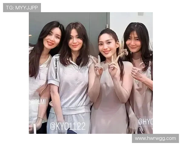 妻子社媒分享与费利佩甜蜜合照表达爱意与日俱增的钦佩与尊重